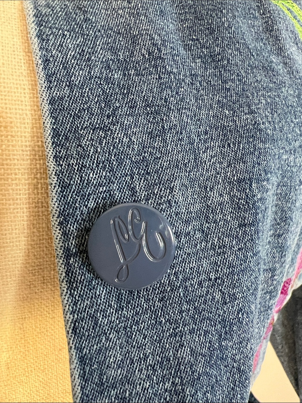 Y2K Bohemian Vintage Embroidered Blue Denim Jacket with Floral Accents - Picture 6 of 8